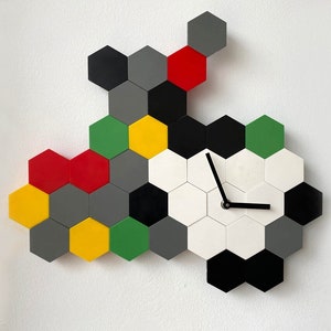 IKEA SMYCKE | Puzzel Wandklok | Ontwerp door Marcus Arvoven