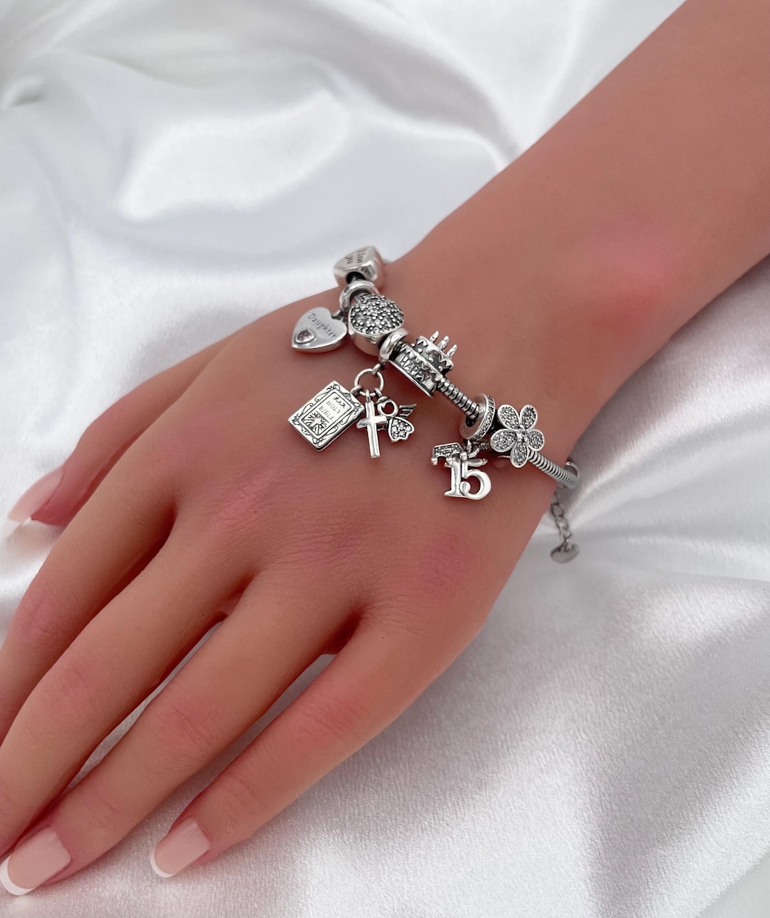 アクセサリー QUESERA charm silver Sterling Silver Charm Bracelet: Quinceanera Daughter, Cross, Crown
