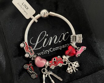 千ブレスレット Linx スネークチェーンブレスレット、カーガールテーマのチャーム付き