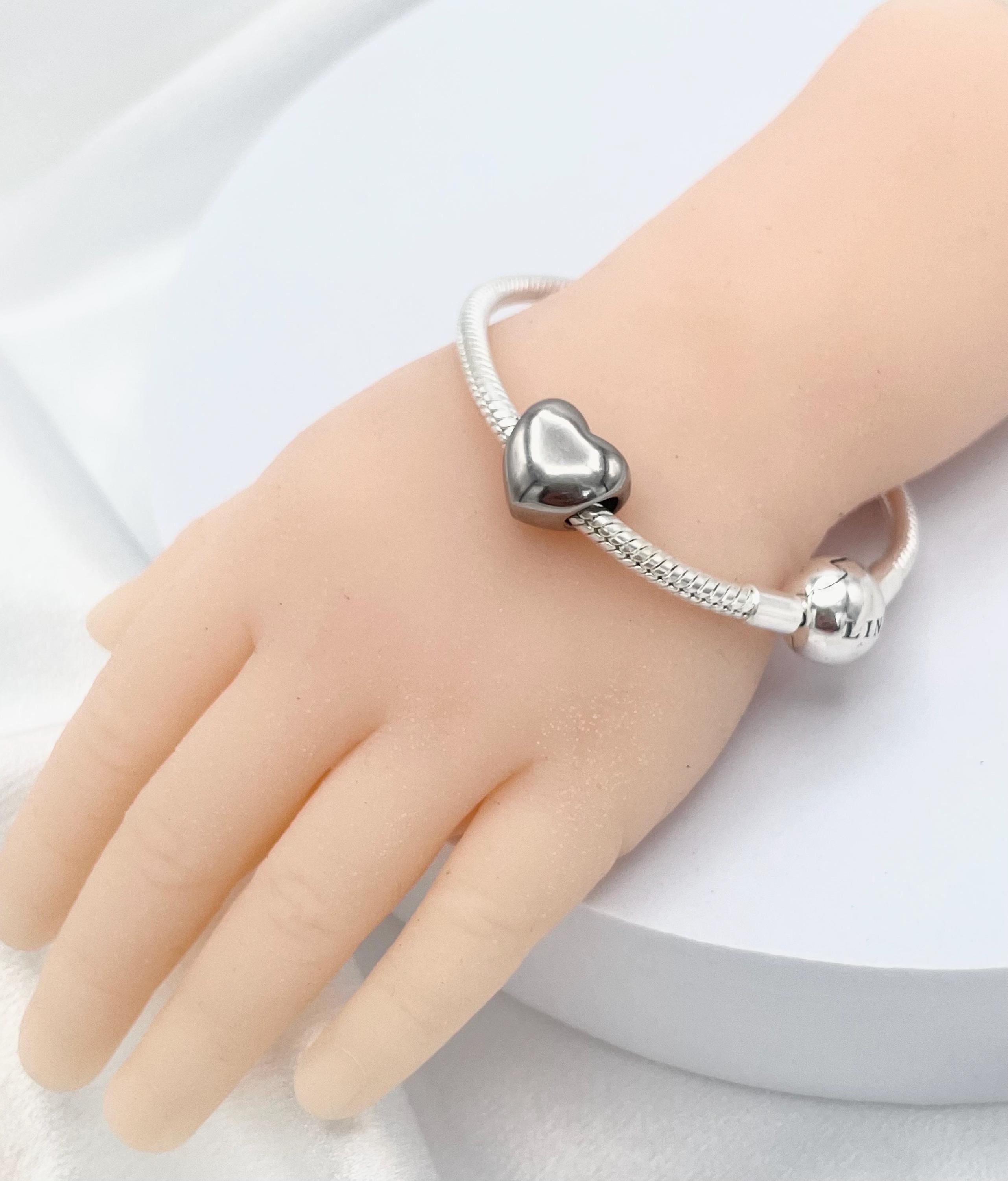 アクセサリー LARD Linx Snake Chain Bracelet With Quinceanera Themed Charms 925