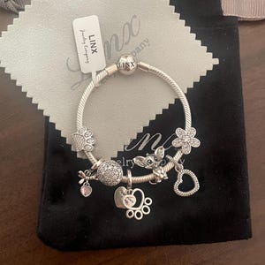 Pulsera de cadena de serpiente de plata Linx con dijes de petauro del azúcar, plata de ley 925