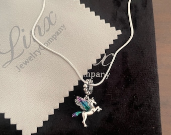 Collar de plata de 56 cm con dije de unicornio Pegaso, plata de ley 925.