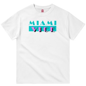 Miamistimme, Don Johnson, James &quot;Sonny&quot; Crockett - 80er Jahre Tv Serie, QUARZ Retro Print T-Shirt, schweres Unisex Rundhalsausschnitt