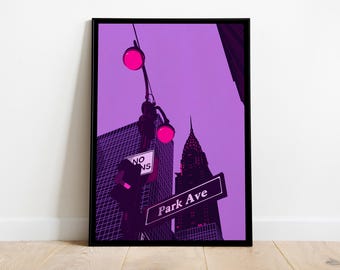 Póster morado de Park Avenue en Nueva York - Lámina artística de ciudad cyberpunk - Decoración de regalo del Edificio Chrysler