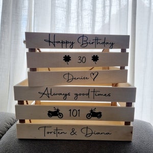 Holzkiste für die Geschenke, personalisierte Geschenke-Kiste aus Holz, Geschenkkiste Adventskiste Bild 4