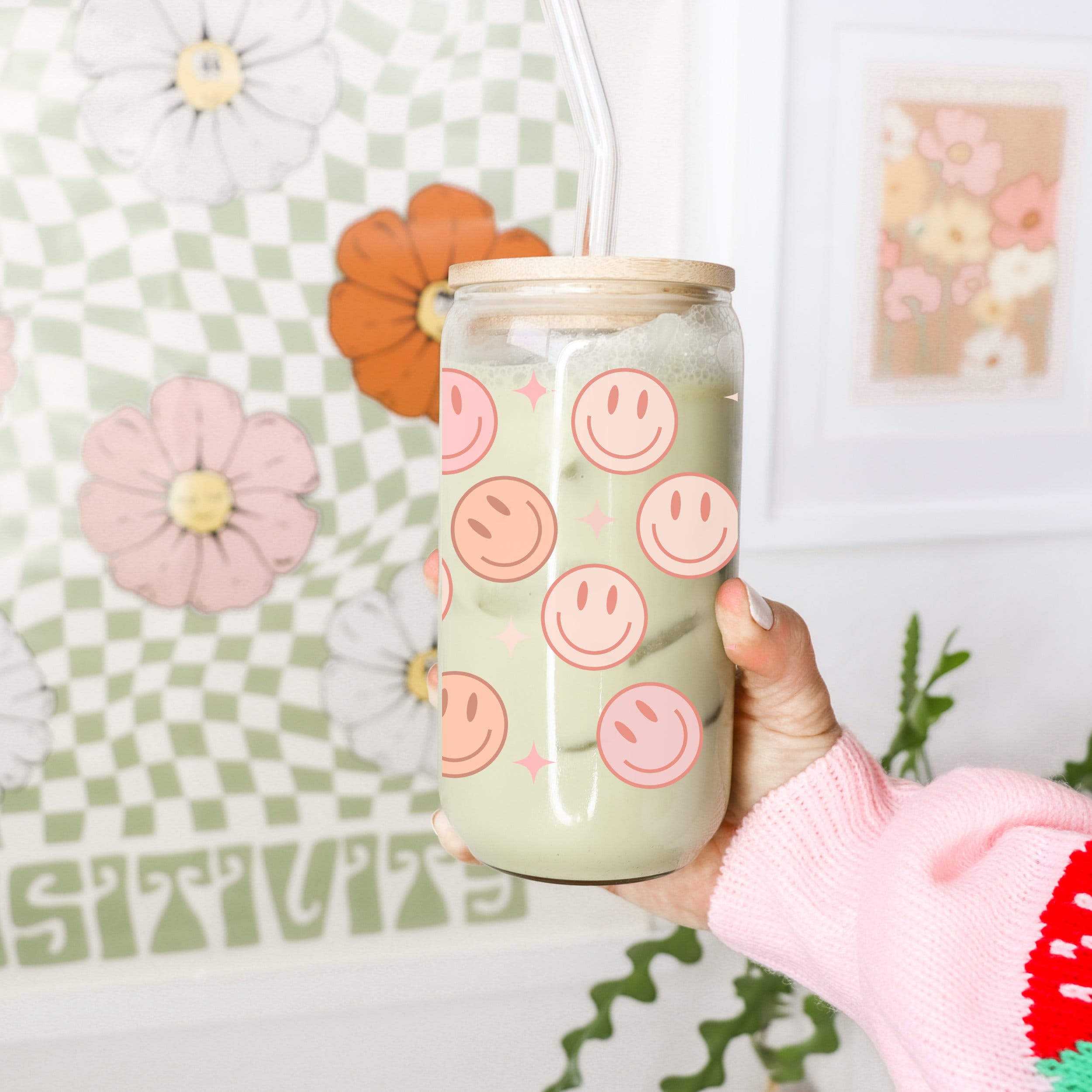 Smiley Daisy Glass Tumbler With Straw and Lid, Cute Cup Beer Can