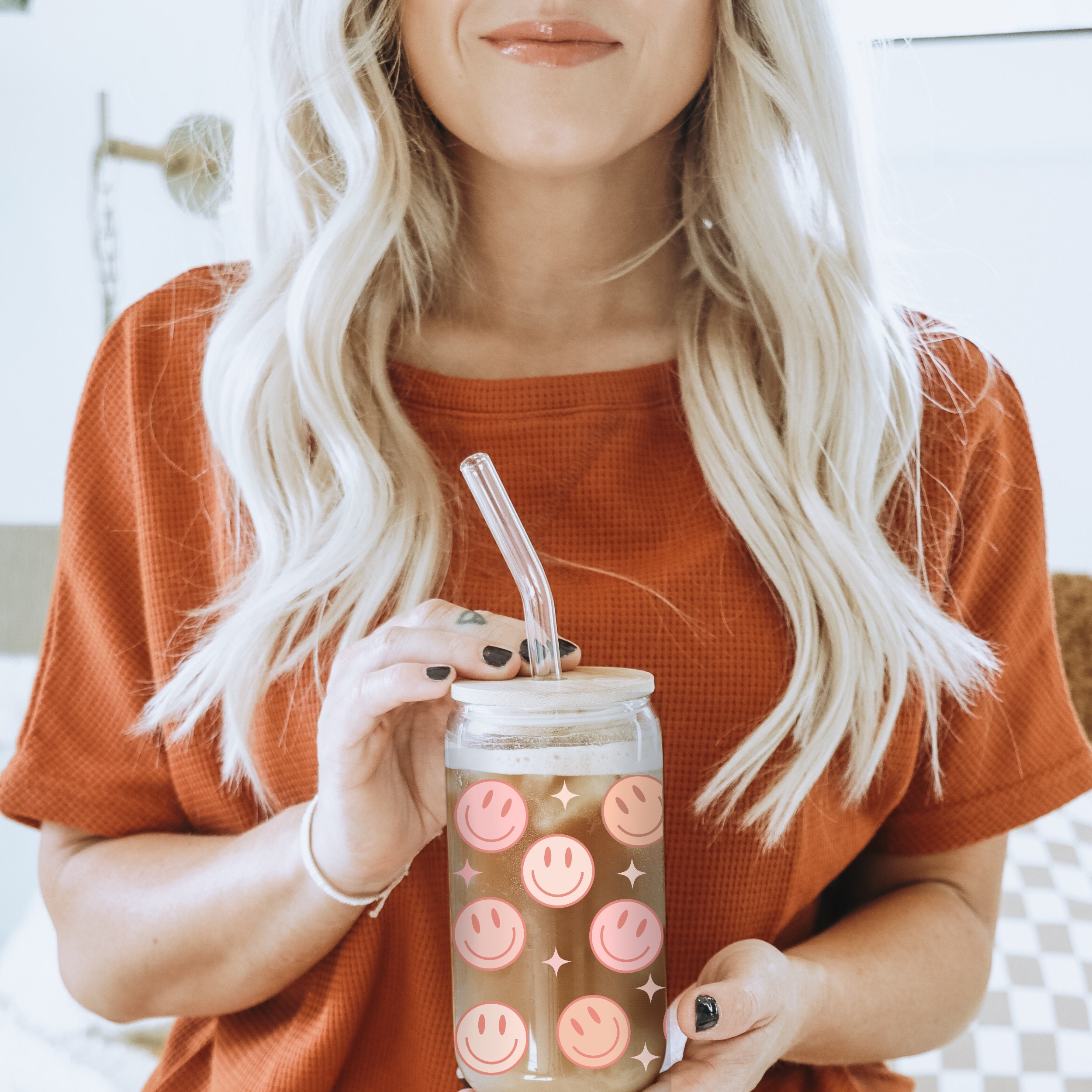 Melted Smiley Face Iced Coffee Glass Cup, Soda Can Glasses 16Oz Glass Cups  With Smiley Faces, Bamboo With Reusable Straw