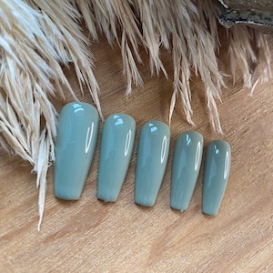 10 stick-on nails / Single color in matt or glossy / Set &quot;mint green&quot; artificial nails to press on