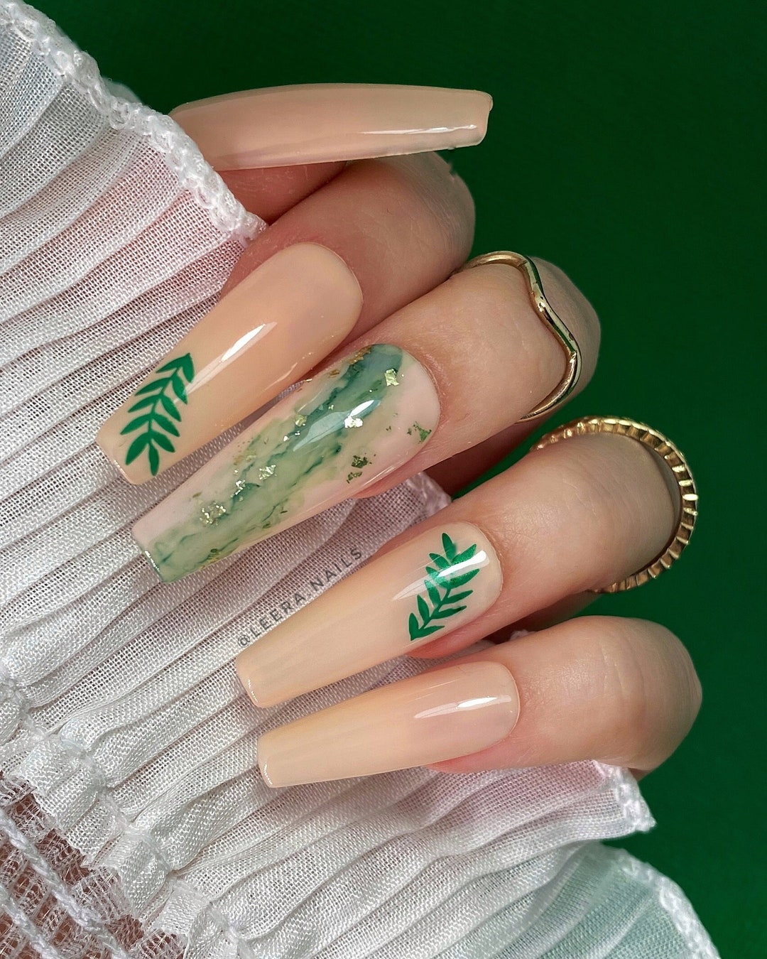 10 Stickon Nails for Fingernails / Spring Marble Flower Etsy