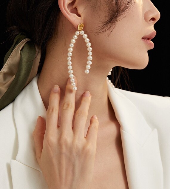 Natural cheap pearl earrings