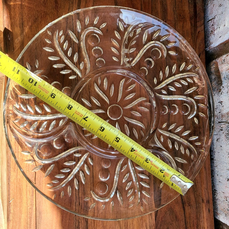 Federal Glass Relish Dish 11.5 Round Leaf & Dot Pressed Cut Glass