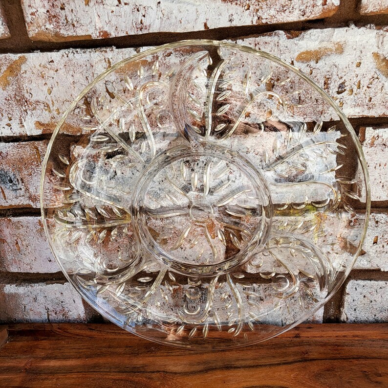 Federal Glass Relish Dish 11.5 Round Leaf & Dot Pressed Cut Glass