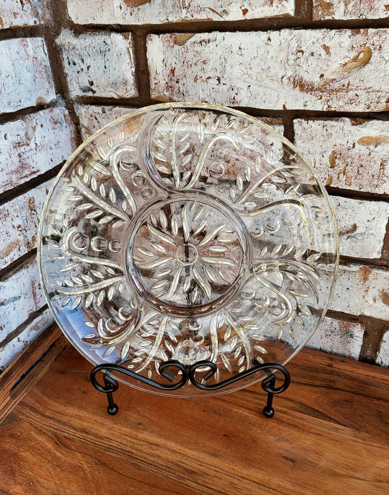 Federal Glass Relish Dish 11.5 Round Leaf & Dot Pressed Cut Glass