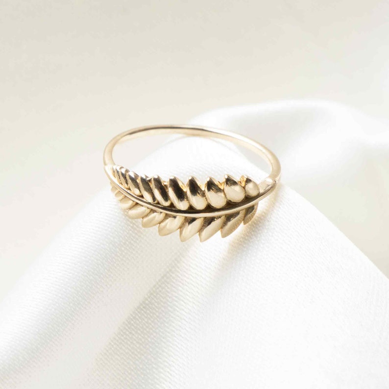 14k Gold Leaf Ring Solid Gold Branch Ring Dainty Gold Ring Etsy