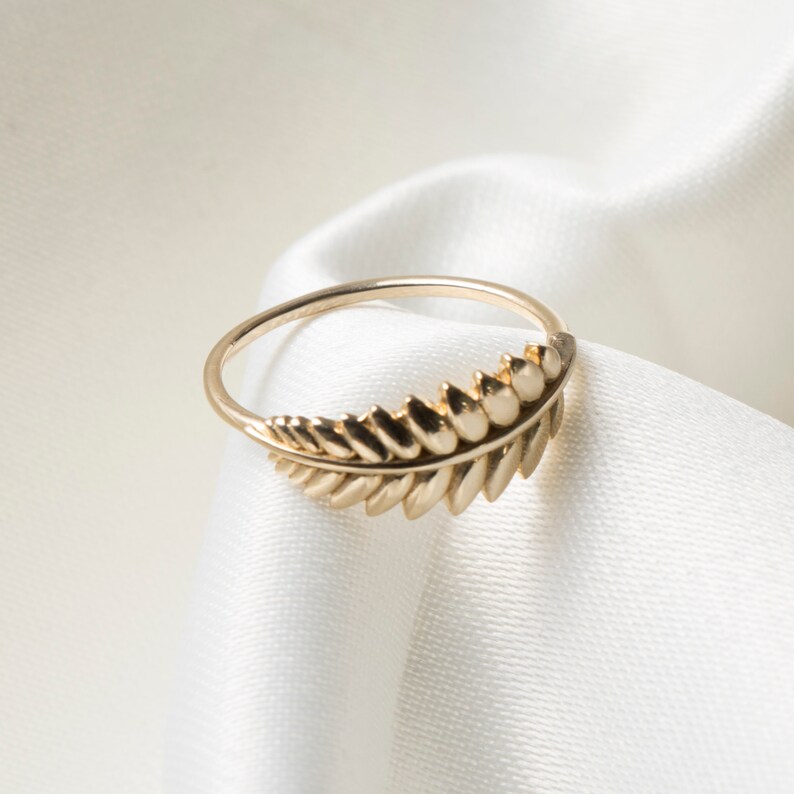 14k Gold Leaf Ring Solid Gold Branch Ring Dainty Gold Ring Etsy