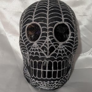 Calaveras - Toiles - Mini masque, Jour des morts, Dia De los Muertos, crâne en sucre, bizarreries, décoration, art horrifique, halloween, art en papier mâché