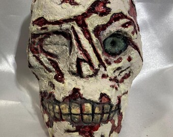 Zombies - Derek - Mini máscara, Halloween, decoración de pared, sangre, zombi, arte de terror, horror, escultura, miedo, rareza, calavera, arte de papel maché