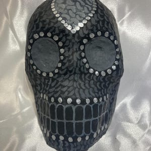 Calaveras - Corazon Negro - Mini mask, Day of the Dead, Dia De los Muertos, bizarreries, art horrifique, halloween, art en papier mâché, crâne en sucre