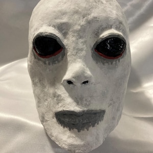 Monsters - Black Eyed Child - Mini Mask, sculpture, decor, skull, oddity, spooky, horror art, creepy, paper mache art, urban legend