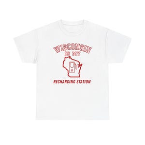 Relaxing in WI T-Shirt: Wisconsin Souvenir Tee