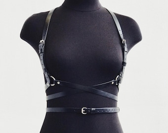 Arnés de cuero de talla grande para mujer – Jaula ajustable – Traje para festivales rave – Sujetador gótico con tirantes – Arnés de lencería fetichista
