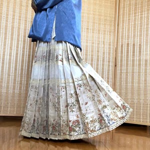 On Sale, Chinese Traditional Hanfu, Ming Dynasty, Ma Mian Skirt, For Waist 79-87cm, Plus Women Hanfu, Horse Face Dress, Hanfu Costume Party