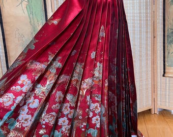 In de uitverkoop, Chinese damesHanfu, traditionele hanfu-bruiloft, Ming-dynastie, Ma Mian-rok, paardengezichtsjurk, brokaat vlinder