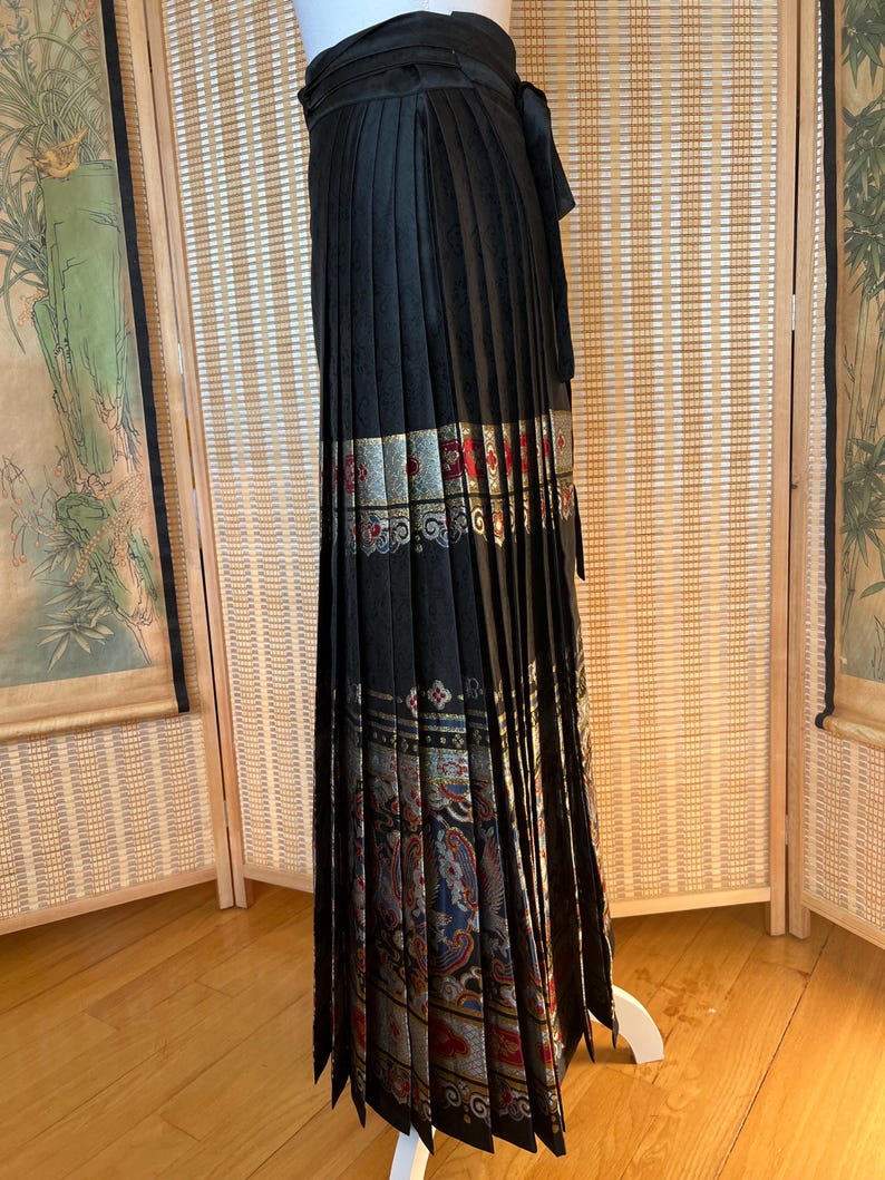 Holiday, Chinese Traditional Hanfu, Brocade Gold Thread, Ming Dynasty, Ma Mian Skirt, Women Dress, Hanfu Party Costume, Horse Face Dress image 11
