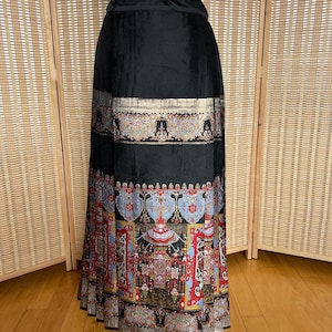 Chinese Hanfu Dress, Ming Dynasty, Asian Style, Mamian Skirt, Brocade Lantern Pattern, Traditional Hanfu, Gold Thread, Horse Face Dress