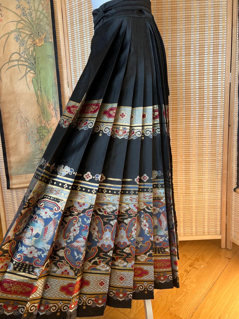 Holiday, Chinese Traditional Hanfu, Brocade Gold Thread, Ming Dynasty, Ma Mian Skirt, Women Dress, Hanfu Party Costume, Horse Face Dress image 12