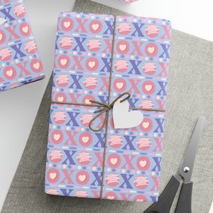 Rotolo di carta da regalo XoXo, carta da regalo di San Valentino, rotolo di carta da regalo con ciambelle a cuore