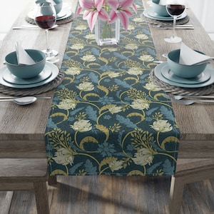 William Morris Table Runner , Vintage William Morris Table Runner, Vintage Floral  Table Runner (Cotton, Poly)