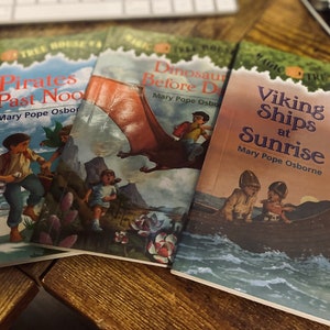 Vintage 90’s | Magic Tree House Books | Softcover