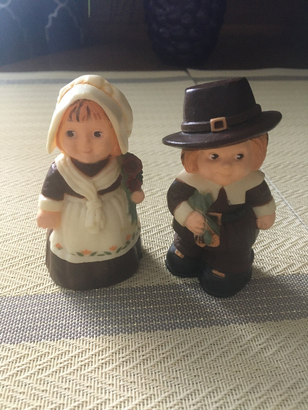 Vintage Pilgrims Salt and Pepper Shakers Set, Hallmark 1970s, Holiday