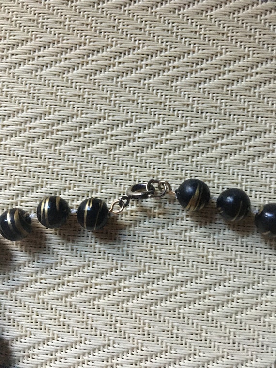 Black beaded necklace and enamel earrings, Amazin… - image 5