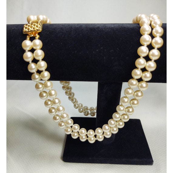 Marvella Double Strand Faux Pearl Necklace NWT, G… - image 3