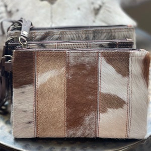 Embrague de pulsera de cuero de vaca REAL, bolso, bolsa, billetera. Personaliza este querido bolso mientras viajas. Únicos como ninguno igual.