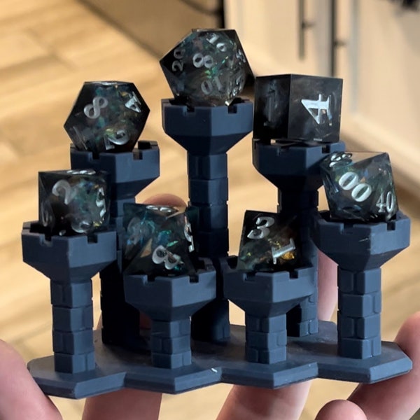 D&D Dice Display Stand Version 2.0 (STL FILE ONLY)