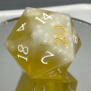 35mm Large D20 Dice