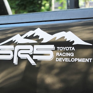 BMW Tacoma SR5 Mountain Bed Tailgate Aufkleber (2x) TRD Offroad Sport Stripe mehrfarbige Vinyl-Aufkleber