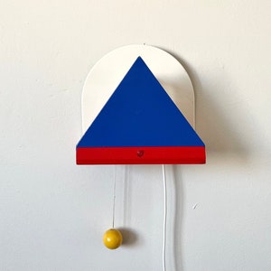 Vintage IKEA Wandlampe Stoja Plug in Wandleuchte von Ettore Sottsass, Coole 80er Postmodern Design Memphis Holz Nachttischlampe Funky Stimmungslicht