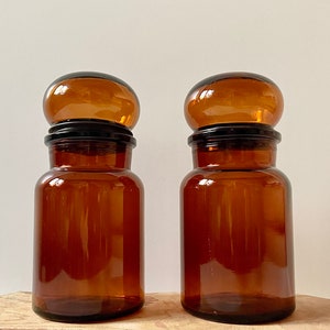 Set of 2 Vintage Apothecary Jars Retro 1970s Kitchen Decor, Decorative Brown Glass Canisters Airtight Food Storage Containers, New Home Gift