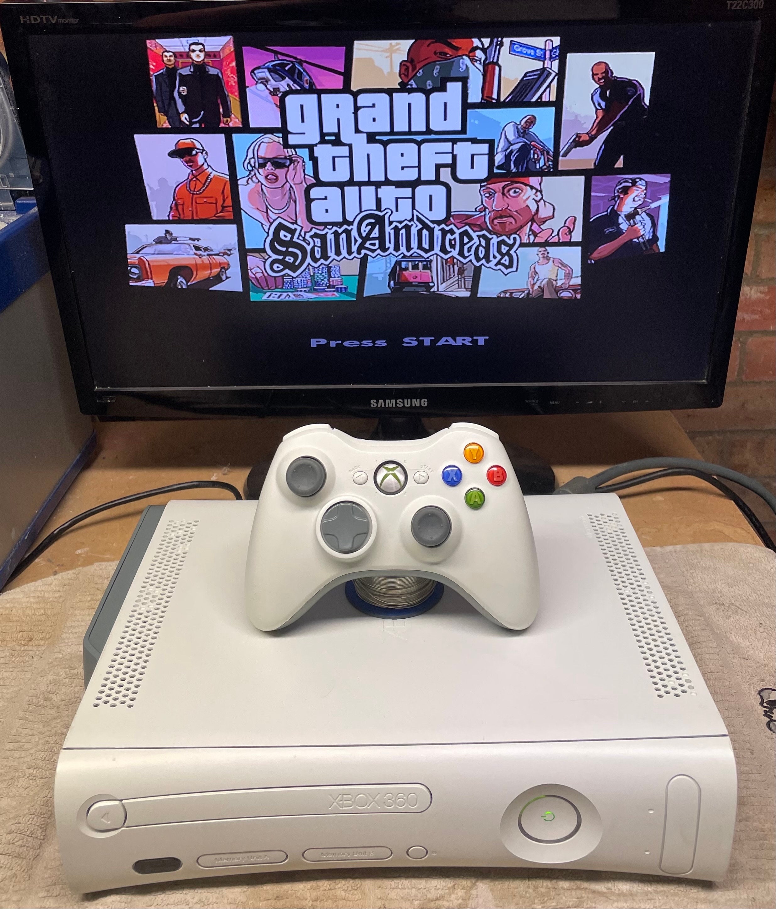 Xbox 360 / Jasper / RGH3 / 1TB HDD / Full Setup / Stealth Etsy Canada