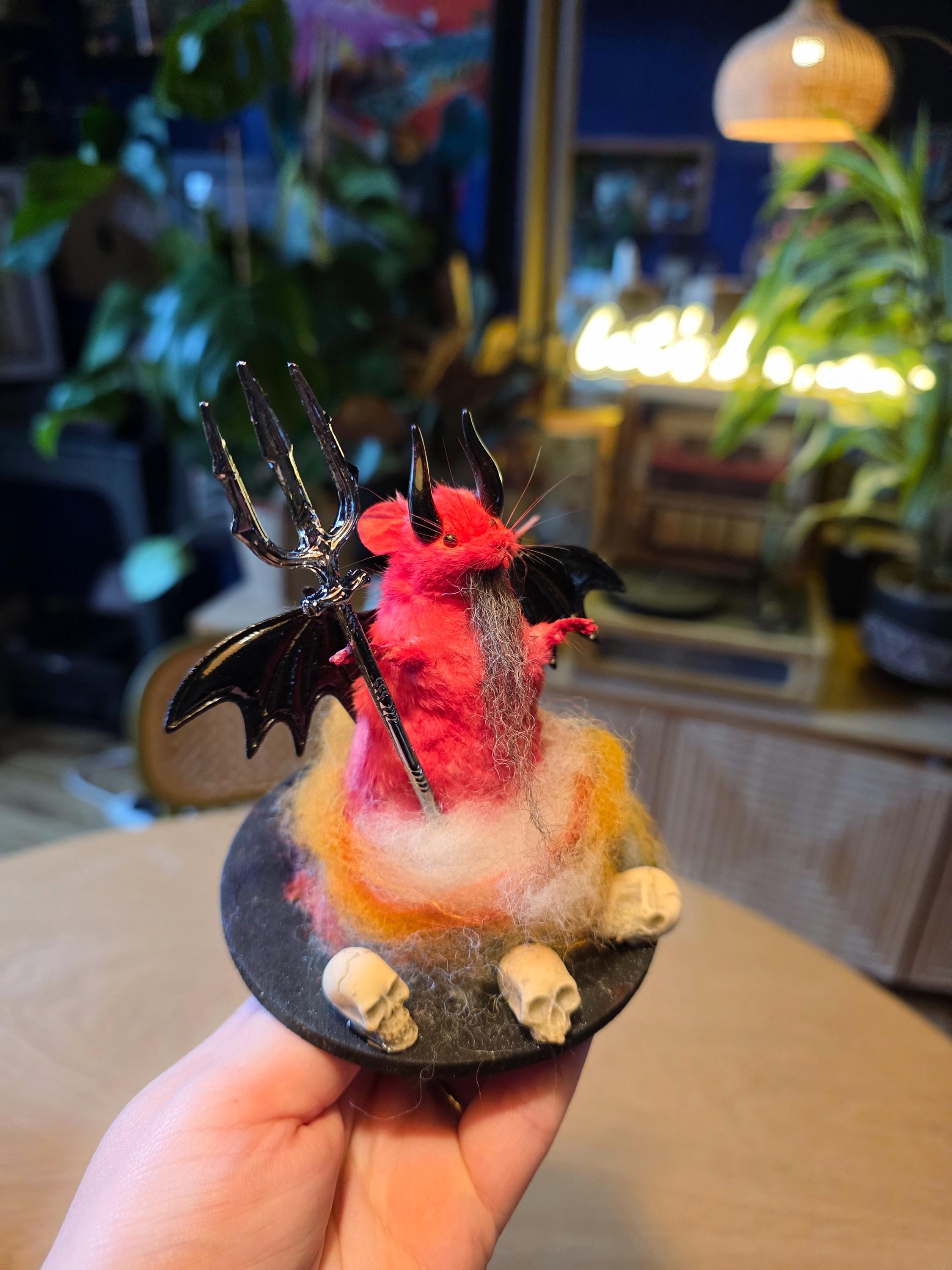 その他 revenge official QCK devil mouse doll Devil Mouse Taxidermy Red Satan With Wings and Skulls - Etsy