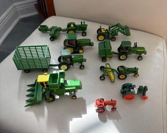 Ertl Toys John Deere 9600 Combine, 1:28 Scale, Collector's Edition