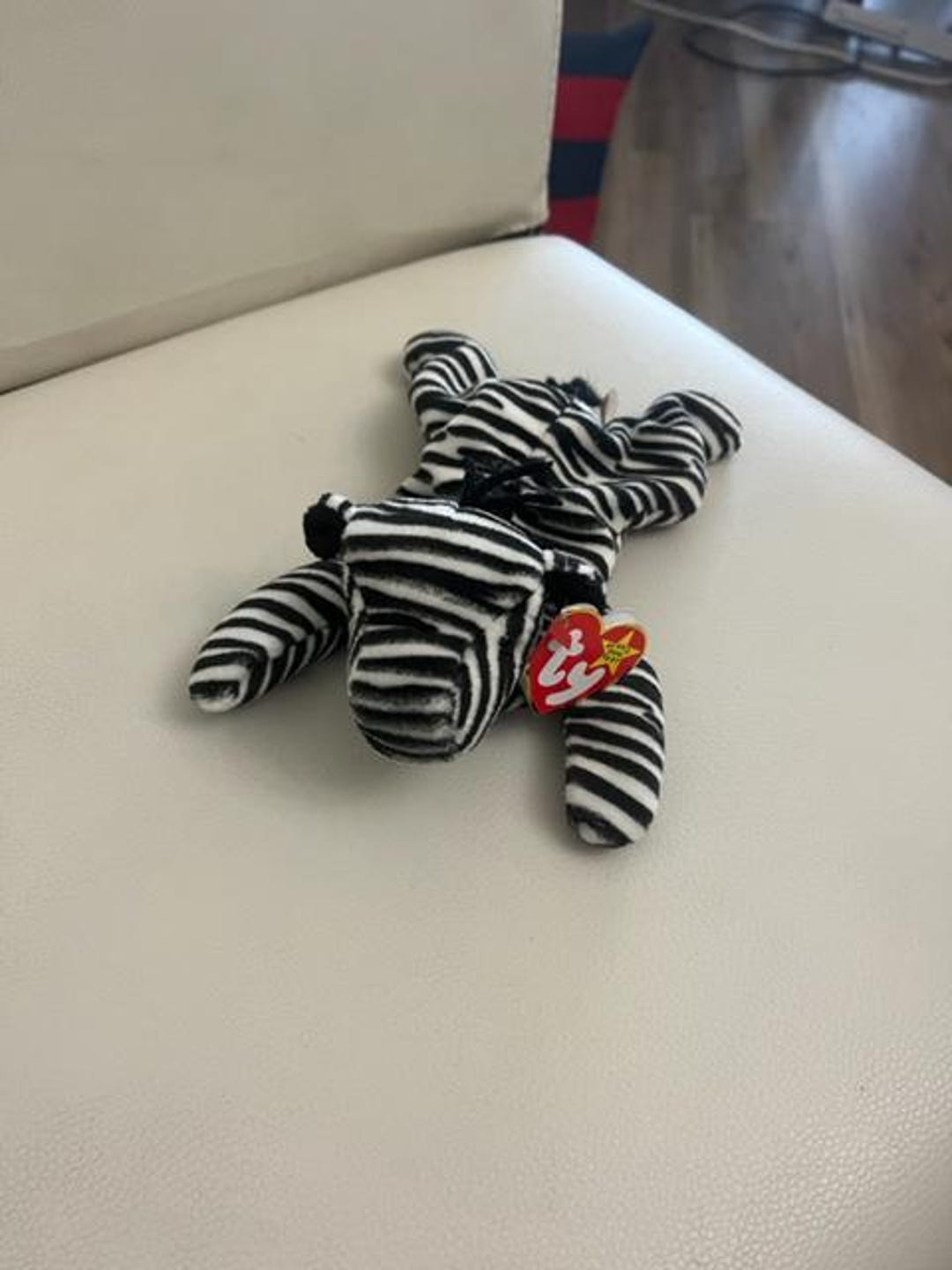 Vintage Rare Ty Ziggy Zebra Beanie Baby-new With Tags in Pristine