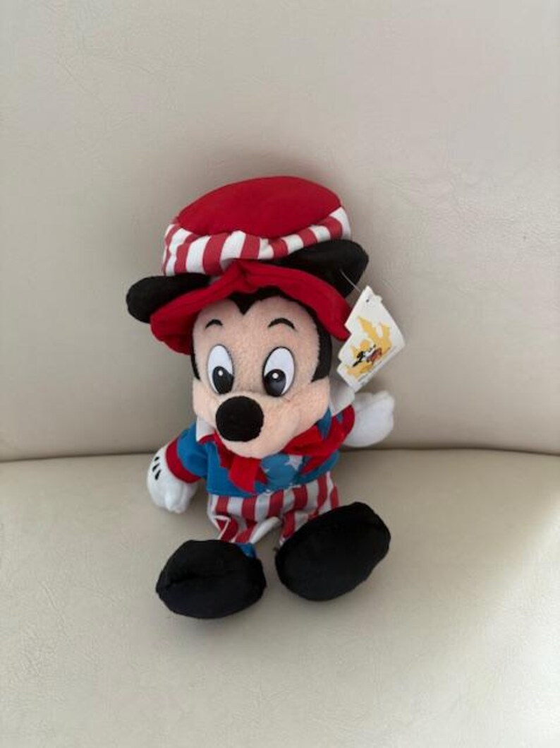 Vintage Mickey Mouse Disney Bean Bag plush with tags new in pristine condition- stored in plastic bins and comes from a smoke free home. bild 6