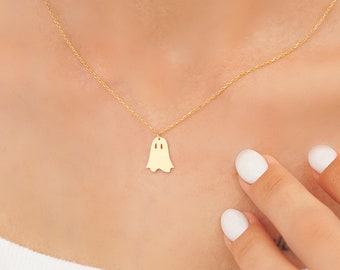 Friendly Ghost Boo Necklace, Cute Halloween Gifts, Gold Ghost Necklace, Cute Spooky Boo Emoji Necklace, Halloween Jewelry, MTG013