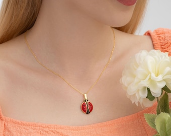 Gold personalized Ladybird Necklace, Ladybug Name Necklace, Ladybird Jewelry, Big ladybug name necklace, Mother's Day Gift, Custom Necklace