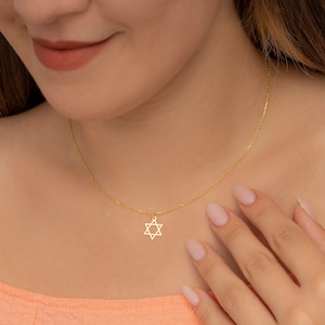 Star of David Necklace Women, Magen David Silver Necklace, Tiny Star of David Jewelry, Christmas Gift, Jewish Star Pendant, Jewish Jewelry